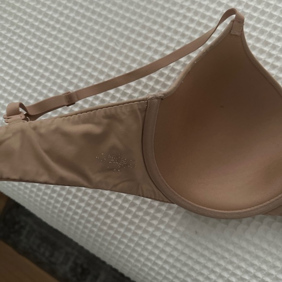 SKIMS Fits Everybody T-Shirt Bra - Mica & Clay - Picture 8 of 10